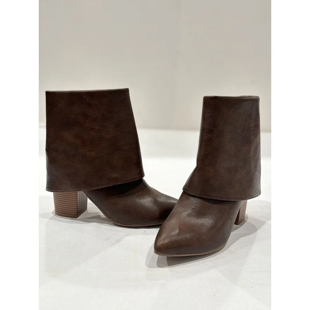 Sonoma Amarella Fold Over Ankle Boots Women Size 10 Cognac fall preppy elegant